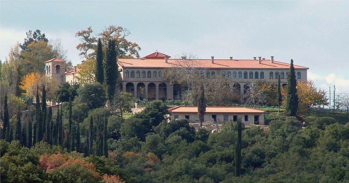 Ιερά Μονή Αγίας Λαύρας | Καλάβρυτα